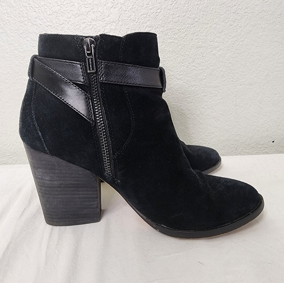 COLE HAAN MINNA BLACK SUEDE SIDE ZIP MINNA ANKLE BOOTIE SIZE 8.5 - Picture 6 of 16